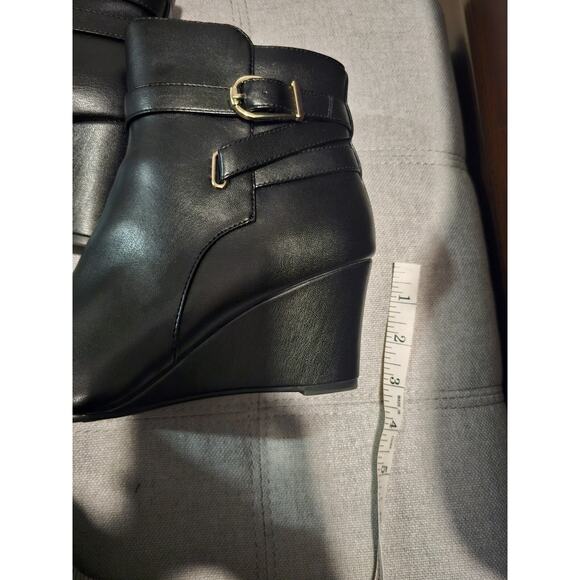 LifeStride Black Ankle Wedge Boots Size 8.5 Dressy Heel Booties Comfort Shoes - Picture 5 of 9